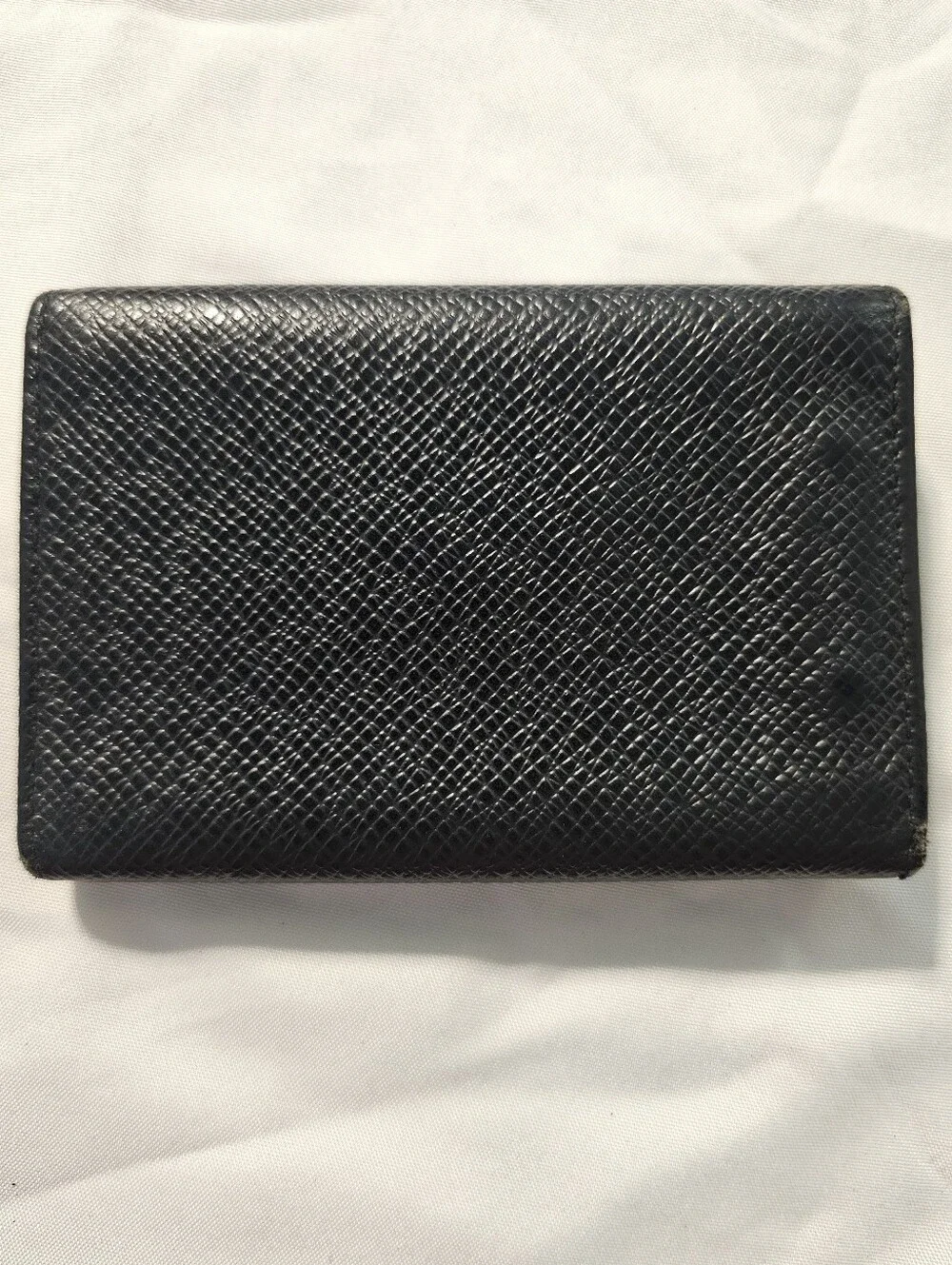Louis Vuitton Black Taiga Leather Multicles 6 Key Holder